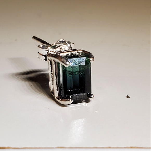 Bi-Color Tourmaline & Sterling Silver Earing Pair. - Picture 5 of 5